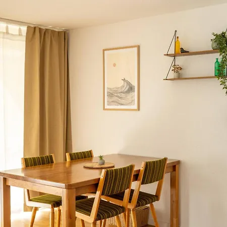 Central12 - Free Parking *