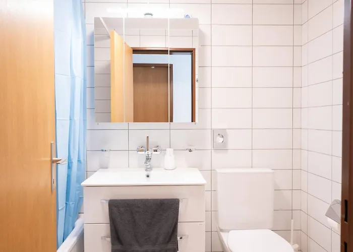 Central12 - Free Parking *