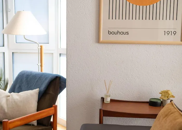 Central12 - Free Parking